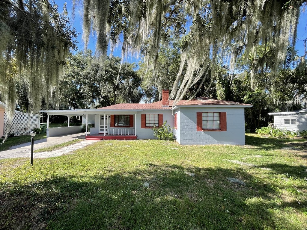 915 Lee Street Leesburg FL 34748 A4591185 image1