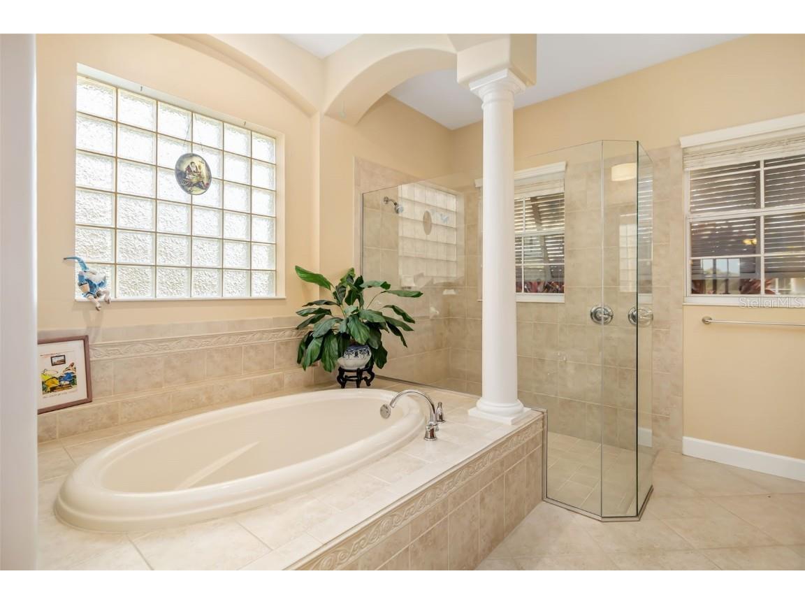 915 Maritime Court Bradenton FL 34212 - WATERLEFE WATERWAY A4675565 image36