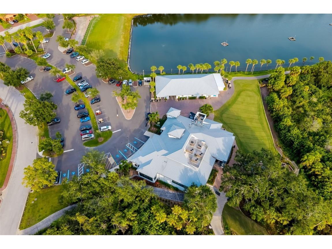 915 Maritime Court Bradenton FL 34212 - WATERLEFE WATERWAY A4675565 image96