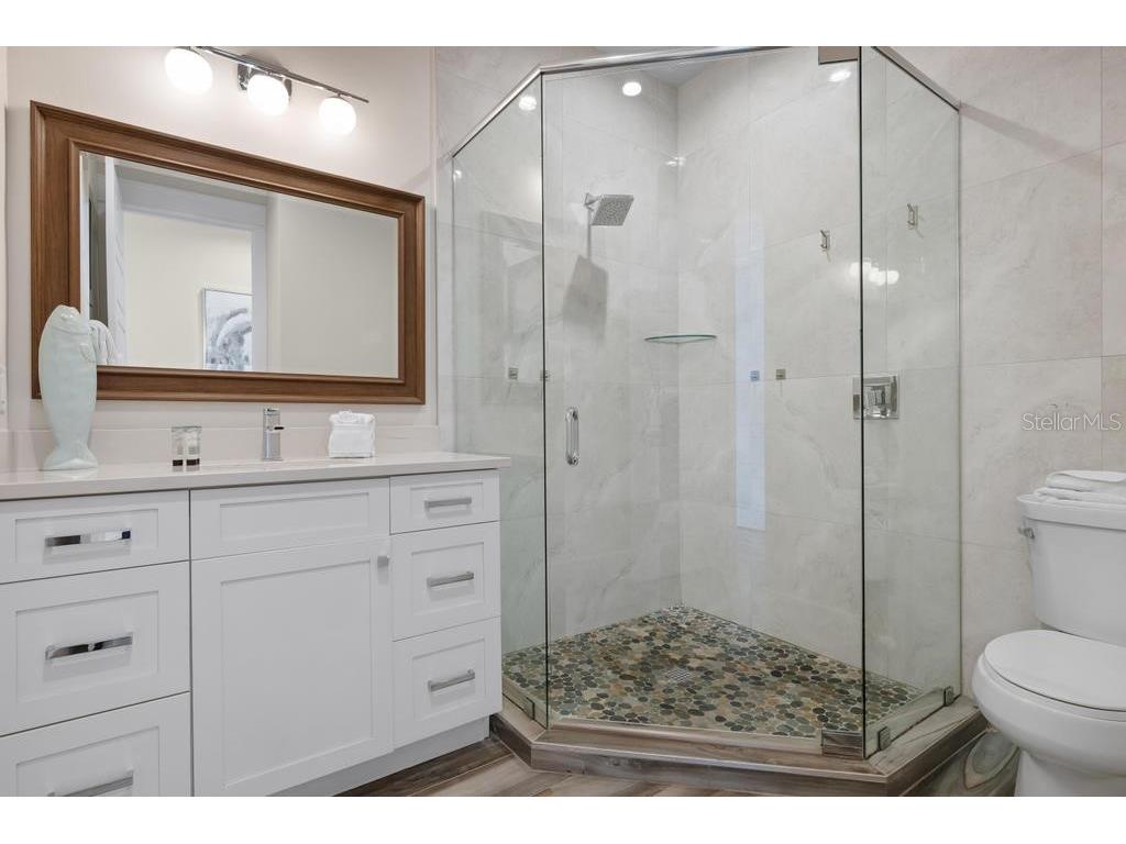 915 N Shore Drive Anna Maria FL 34216 - TAMPA BAY A4674863 image48