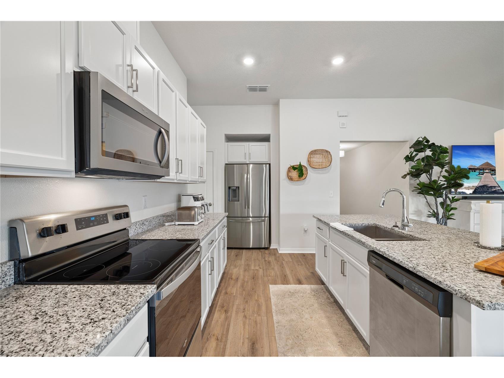 915 Overpool Avenue Davenport FL 33896 S5151132 image16