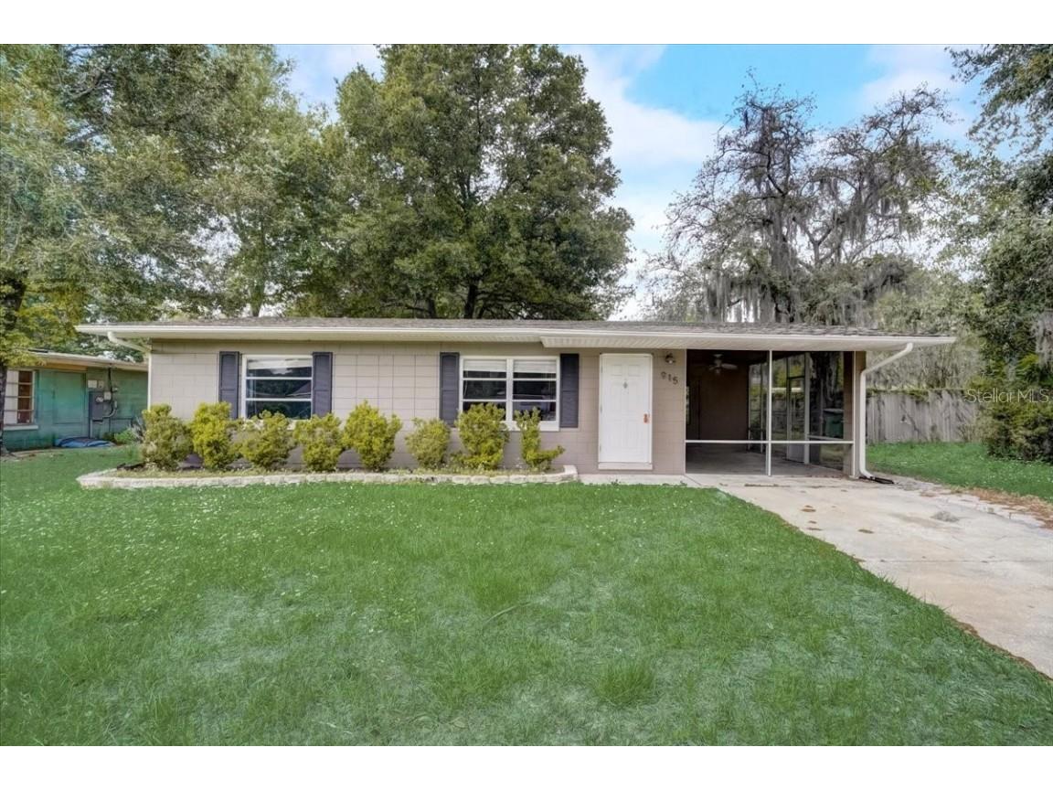 915 Perkins Street Leesburg FL 34748 O6018305 image1