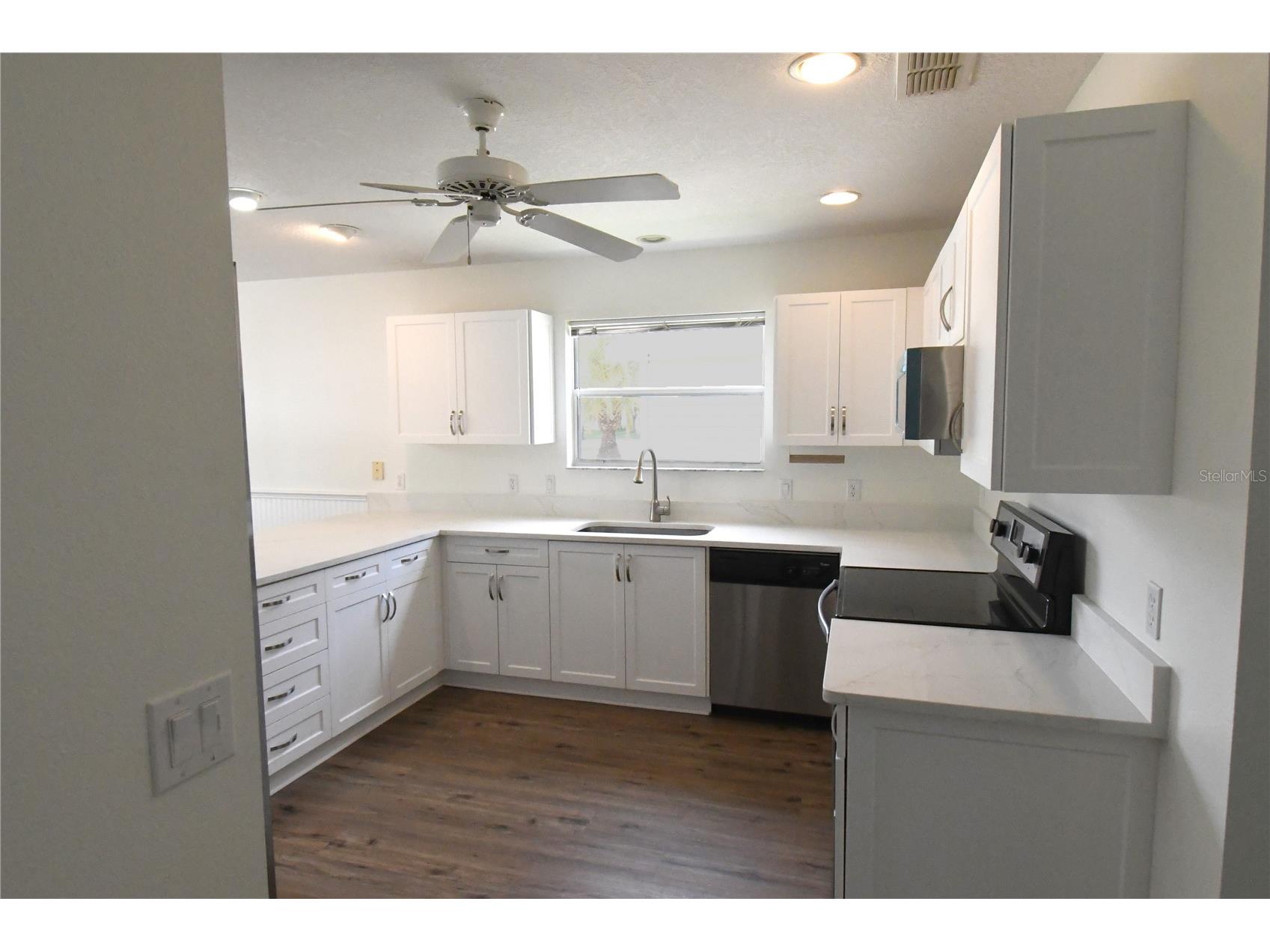 915 Ramos Drive The Villages FL 32159 G5105852 image5