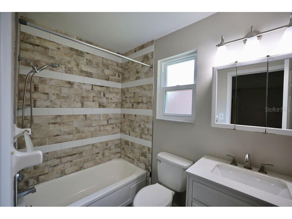 915 Royal Oak Court Holly Hill FL 32117 V4949259 image15