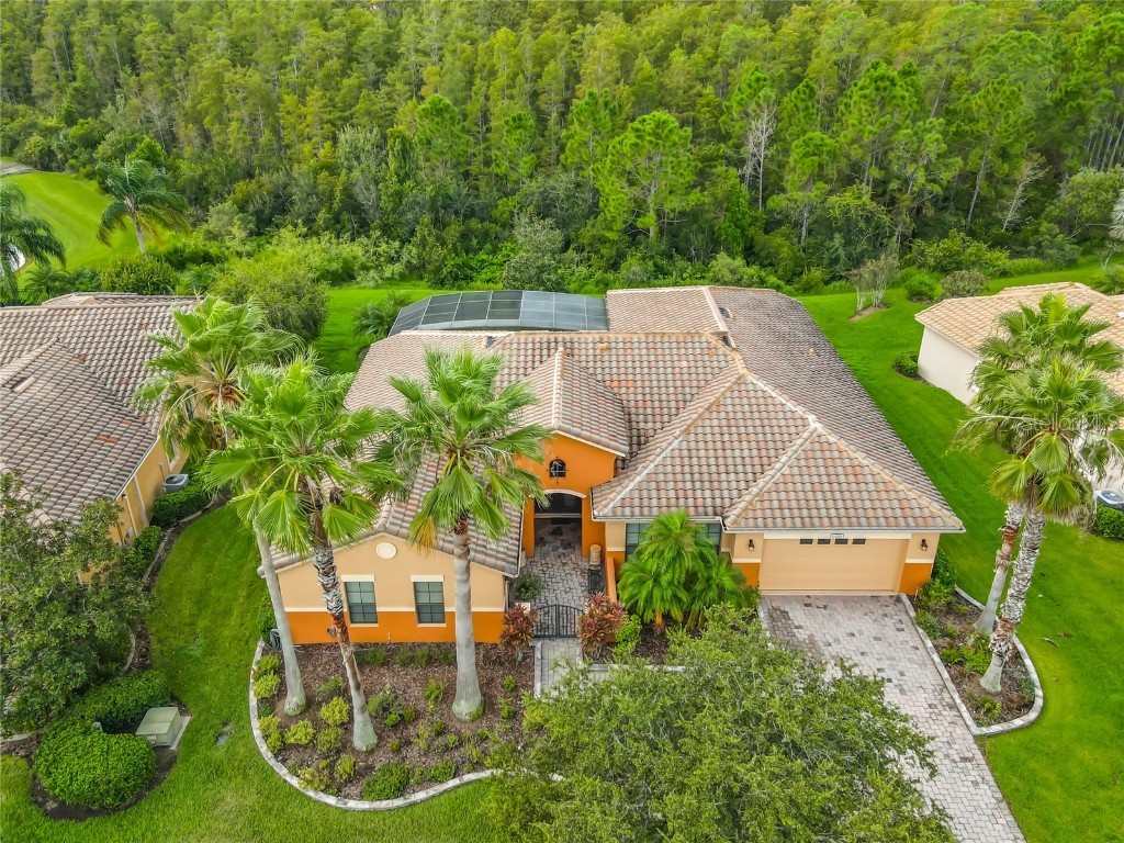 915 San Raphael Street Poinciana FL 34759 S5136337 image1