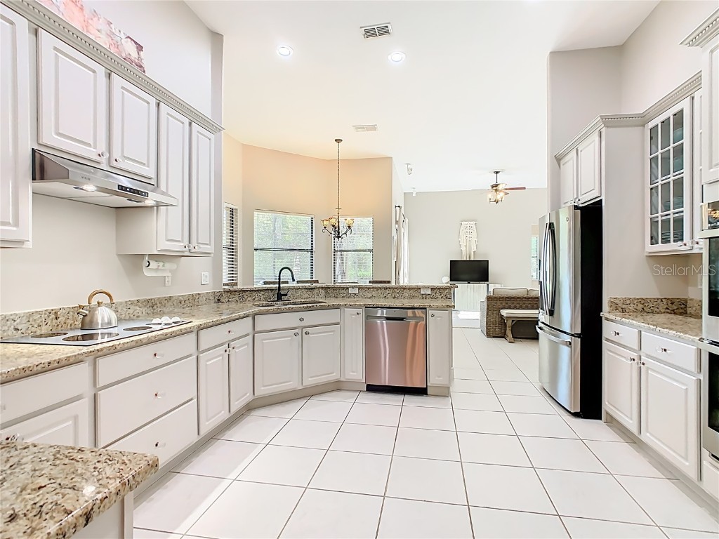 915 San Raphael Street Poinciana FL 34759 S5136337 image10