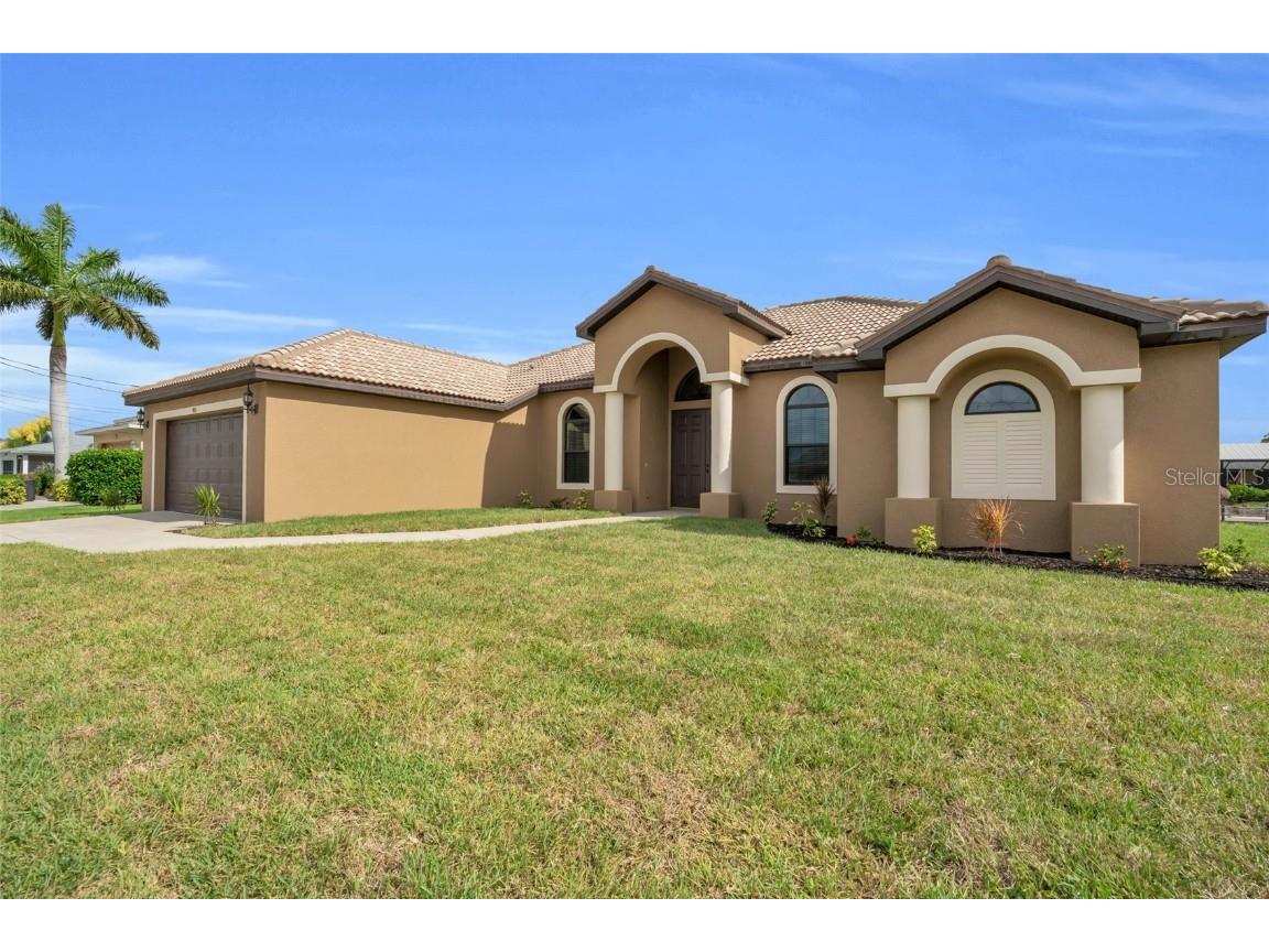 915 SE 33rd Terrace Cape Coral FL 33904 C7511677 image1