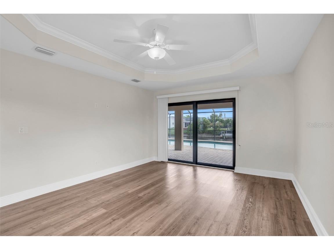 915 SE 33rd Terrace Cape Coral FL 33904 C7511677 image14