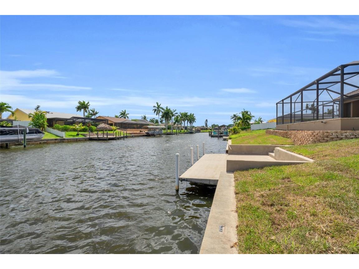 915 SE 33rd Terrace Cape Coral FL 33904 C7511677 image37