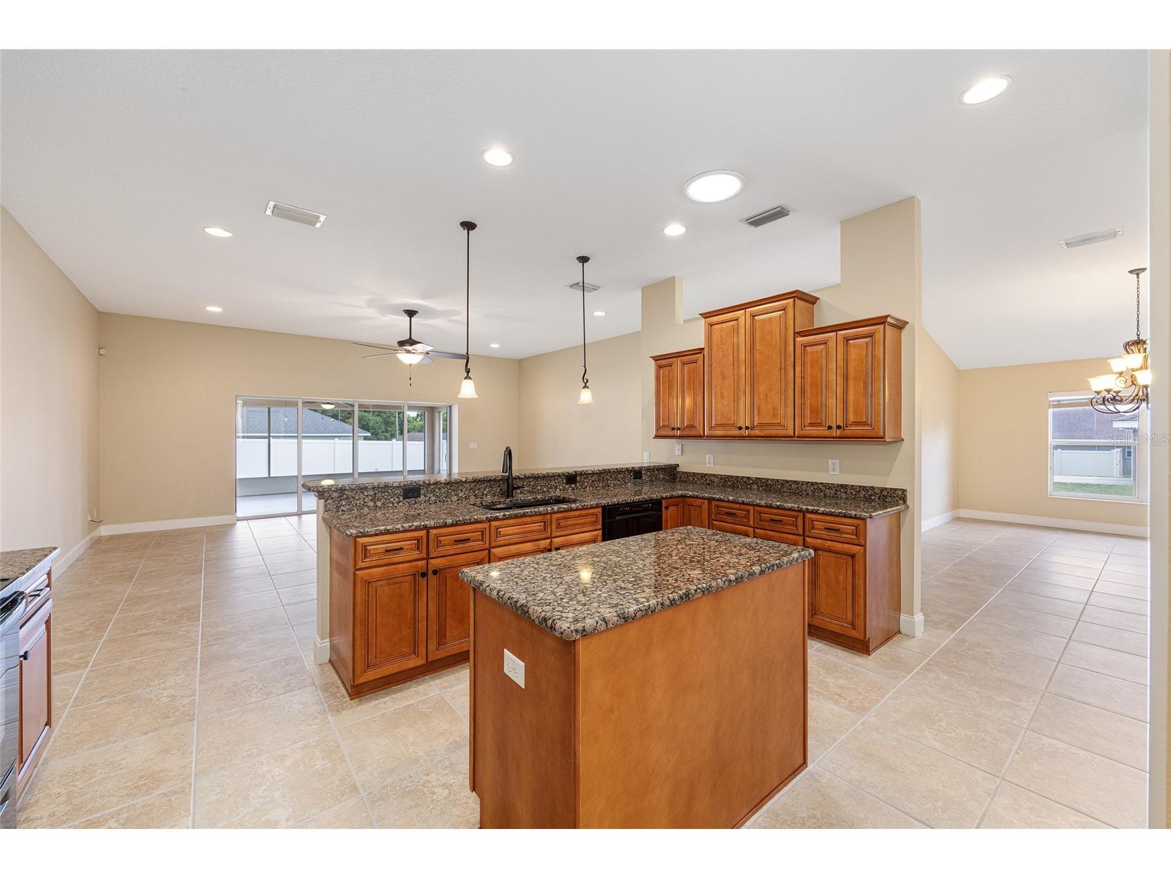 915 SE 69th Avenue Ocala FL 34472 OM724730 image14
