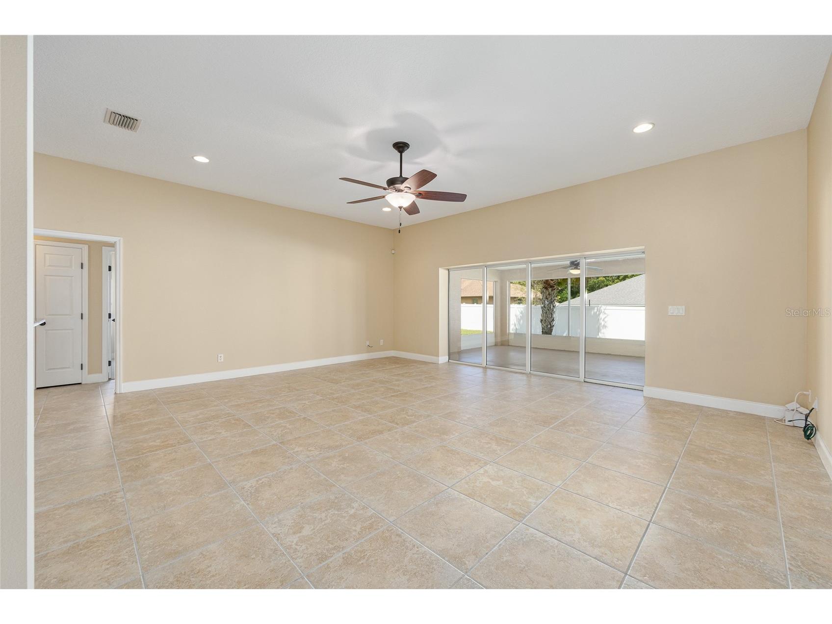 915 SE 69th Avenue Ocala FL 34472 OM724730 image18