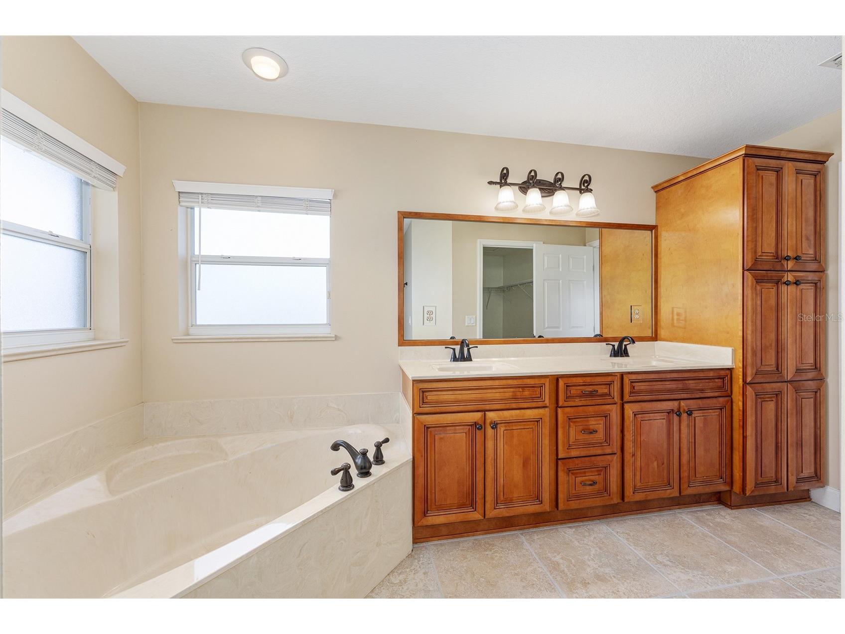 915 SE 69th Avenue Ocala FL 34472 OM724730 image27