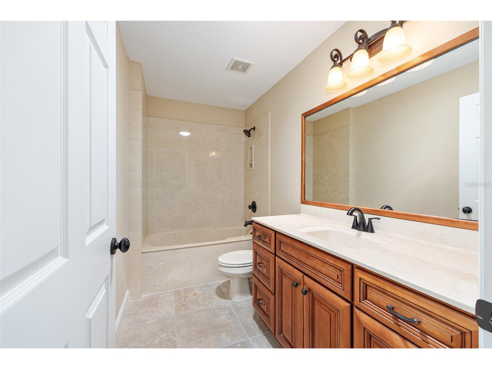 915 SE 69th Avenue Ocala FL 34472 OM724730 image32