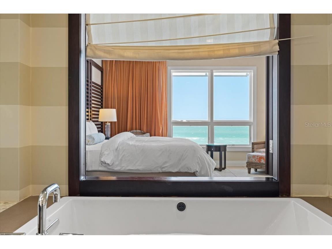 915 Seaside Dr #405 WEEKS 22-23 Sarasota FL 34242 - GULF OF MEXICO A4648881 image25