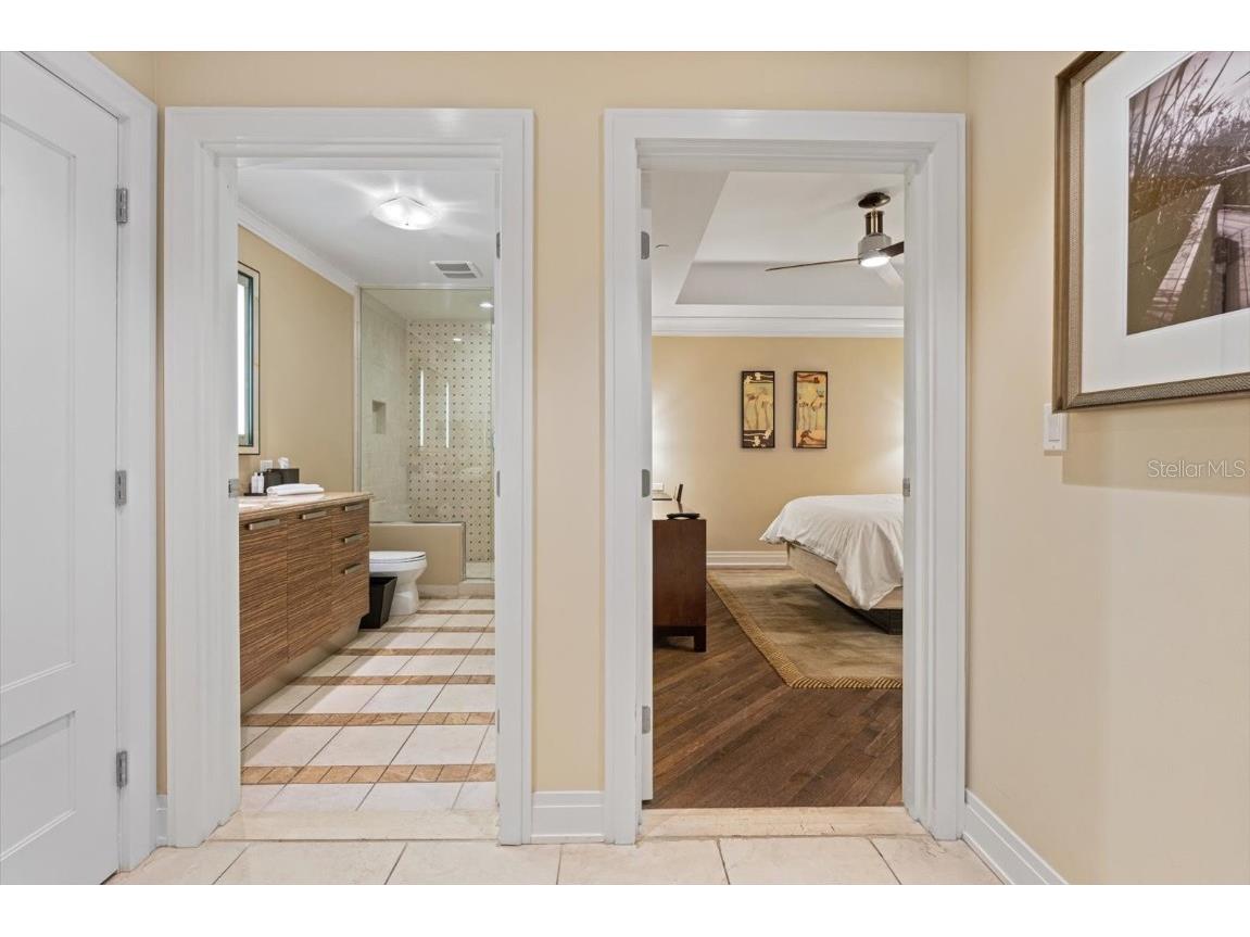 915 Seaside Dr #405 WEEKS 22-23 Sarasota FL 34242 - GULF OF MEXICO A4648881 image38