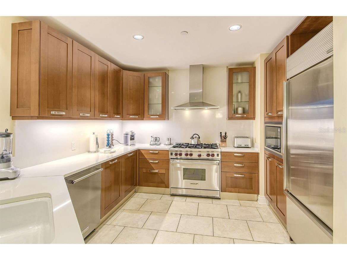 915 Seaside Drive #312 WEEKS 32-33 Sarasota FL 34242 - GULF OF MEXICO A4577053 image14