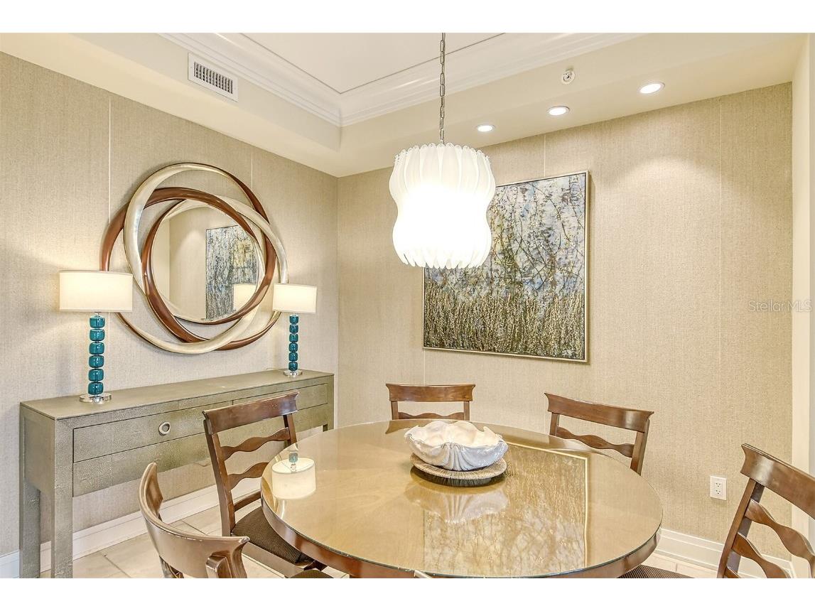 915 Seaside Drive #312 WEEKS 8-9 Sarasota FL 34242 - GULF OF MEXICO A4624333 image17