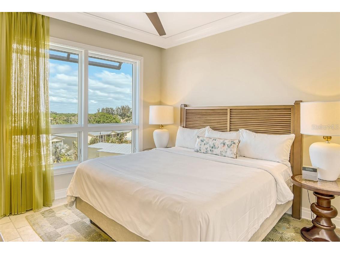 915 Seaside Drive #312 WEEKS 8-9 Sarasota FL 34242 - GULF OF MEXICO A4624333 image26