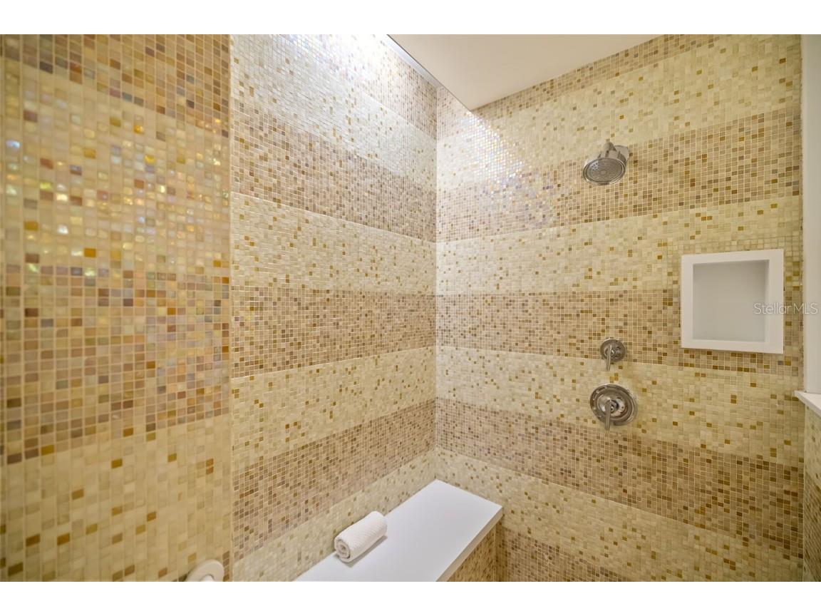 915 Seaside Drive #407 Sarasota FL 34242 A4667661 image47