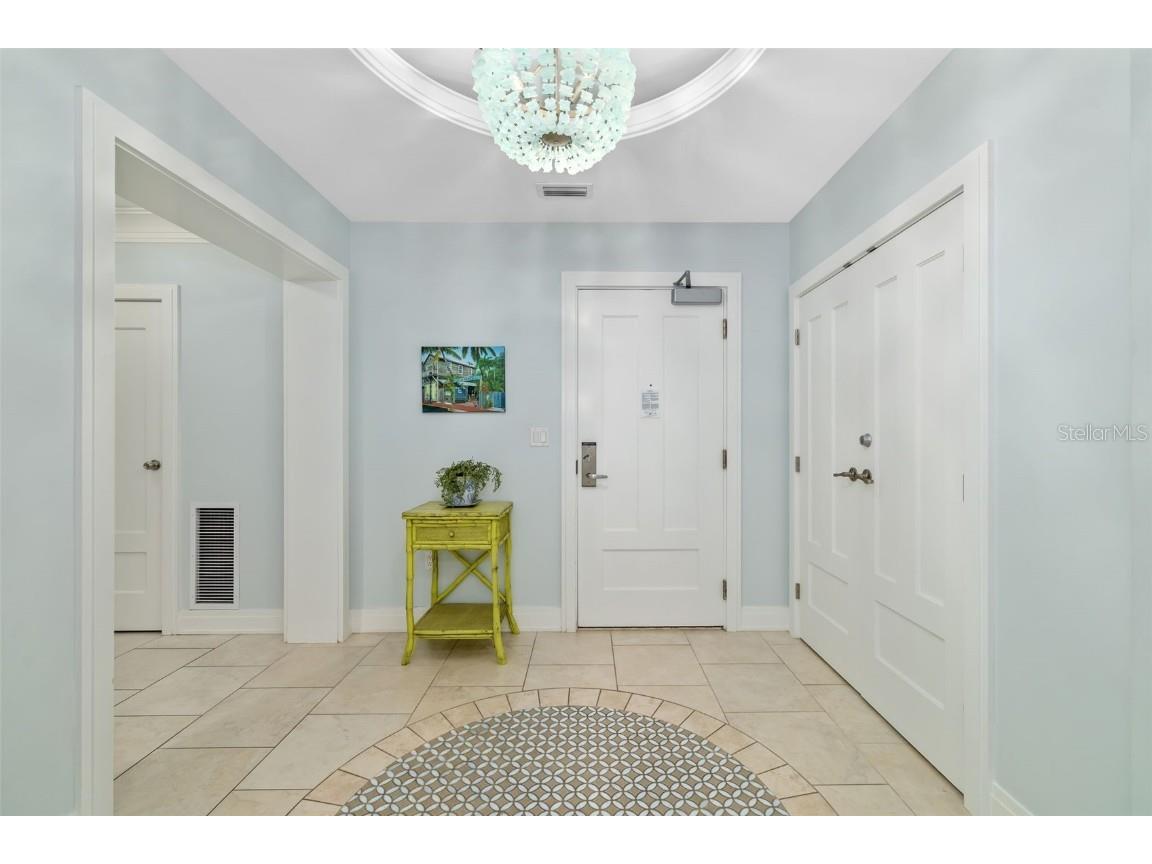 915 Seaside Drive #407 Sarasota FL 34242 A4667661 image6