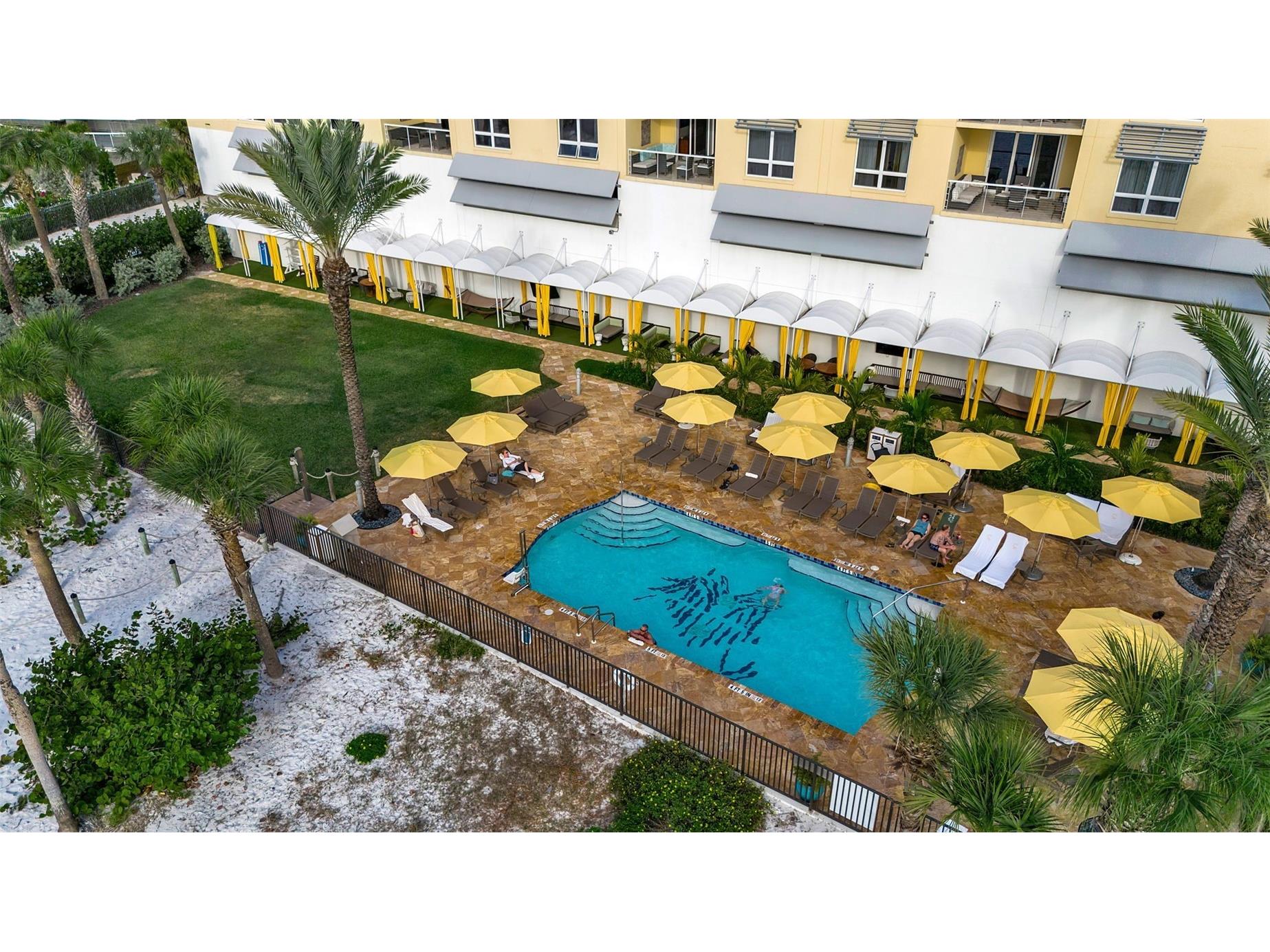 915 Seaside Drive #410 WEEKS 4-7 Sarasota FL 34242 - GULF OF MEXICO A4681727 image26