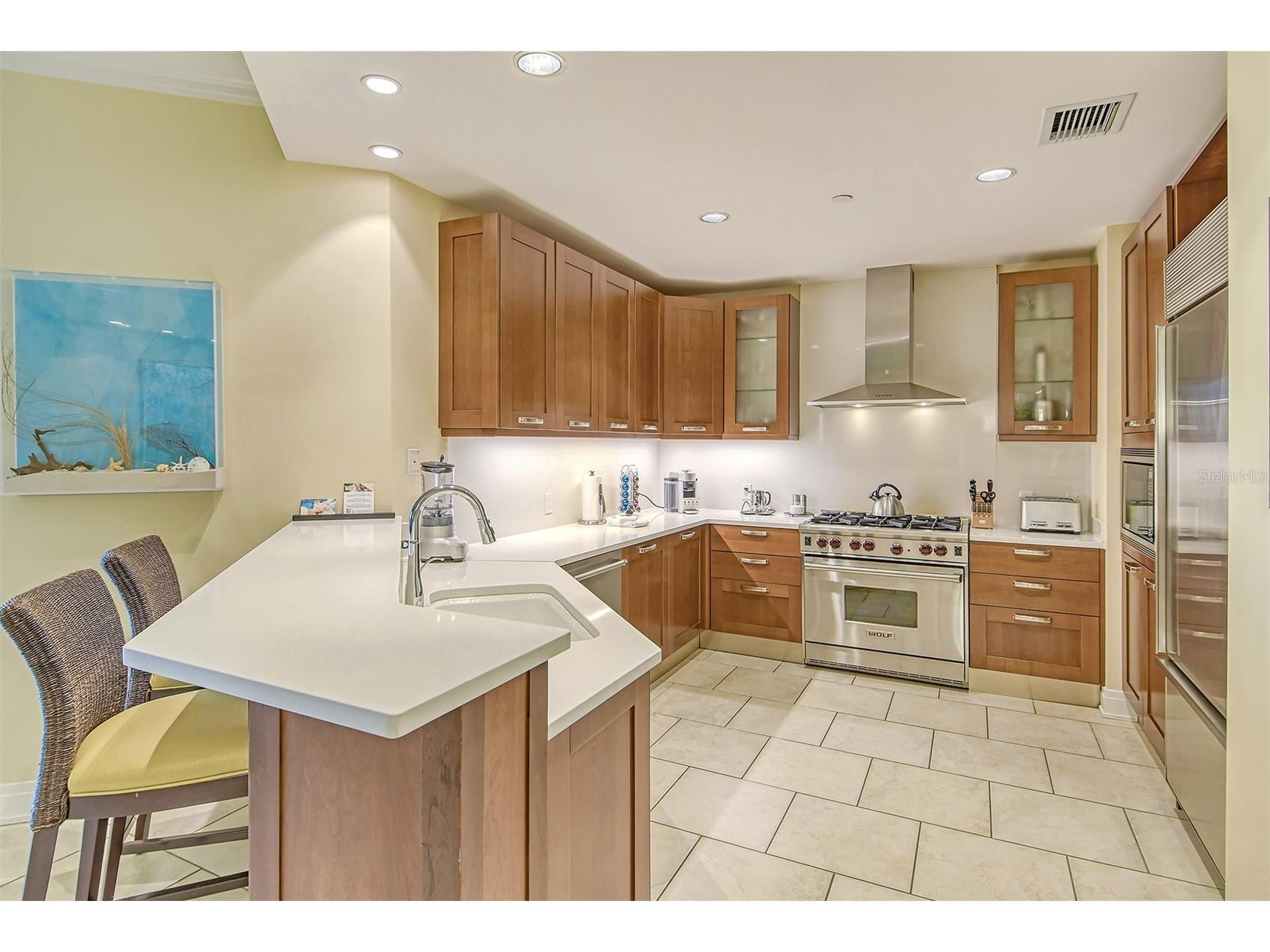 915 Seaside Drive #410 WEEKS 4-7 Sarasota FL 34242 - GULF OF MEXICO A4681727 image8