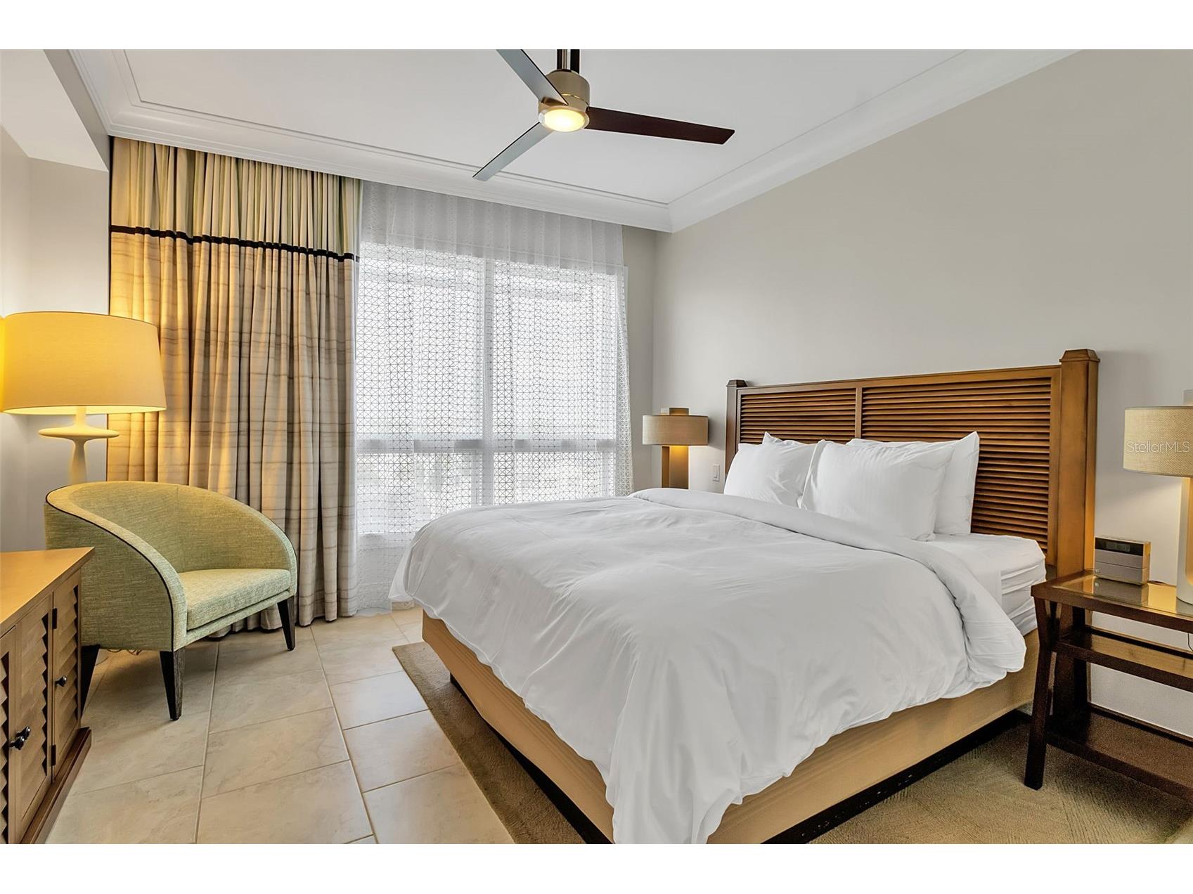 915 Seaside Drive #412 Sarasota FL 34242 - GULF OF MEXICO A4681675 image29