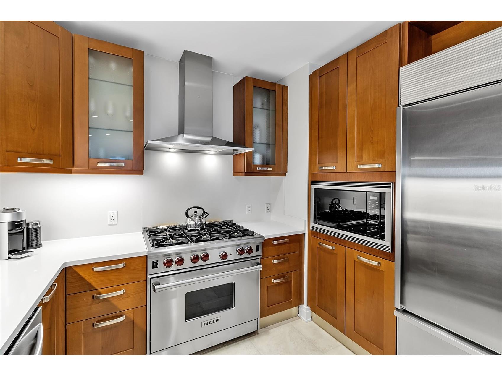 915 Seaside Drive #412 Sarasota FL 34242 - GULF OF MEXICO A4681675 image9