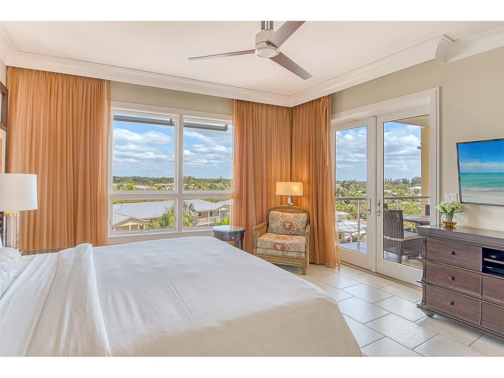 915 Seaside Drive #504 WEEKS 6-7 Sarasota FL 34242 - GULF OF MEXICO A4684802 image20