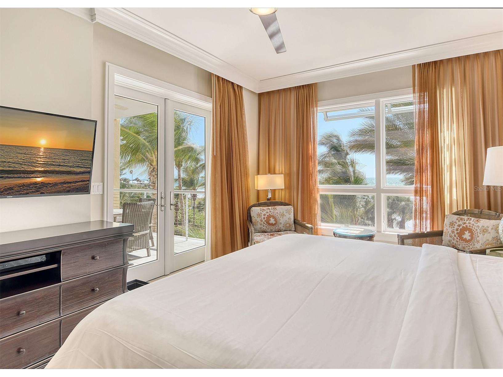 915 Seaside Drive #511 WEEKS 16-17 Sarasota FL 34242 - GULF OF MEXICO A4677773 image15