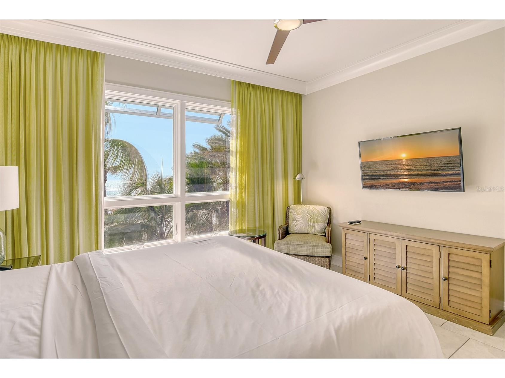 915 Seaside Drive #511 WEEKS 16-17 Sarasota FL 34242 - GULF OF MEXICO A4677773 image22