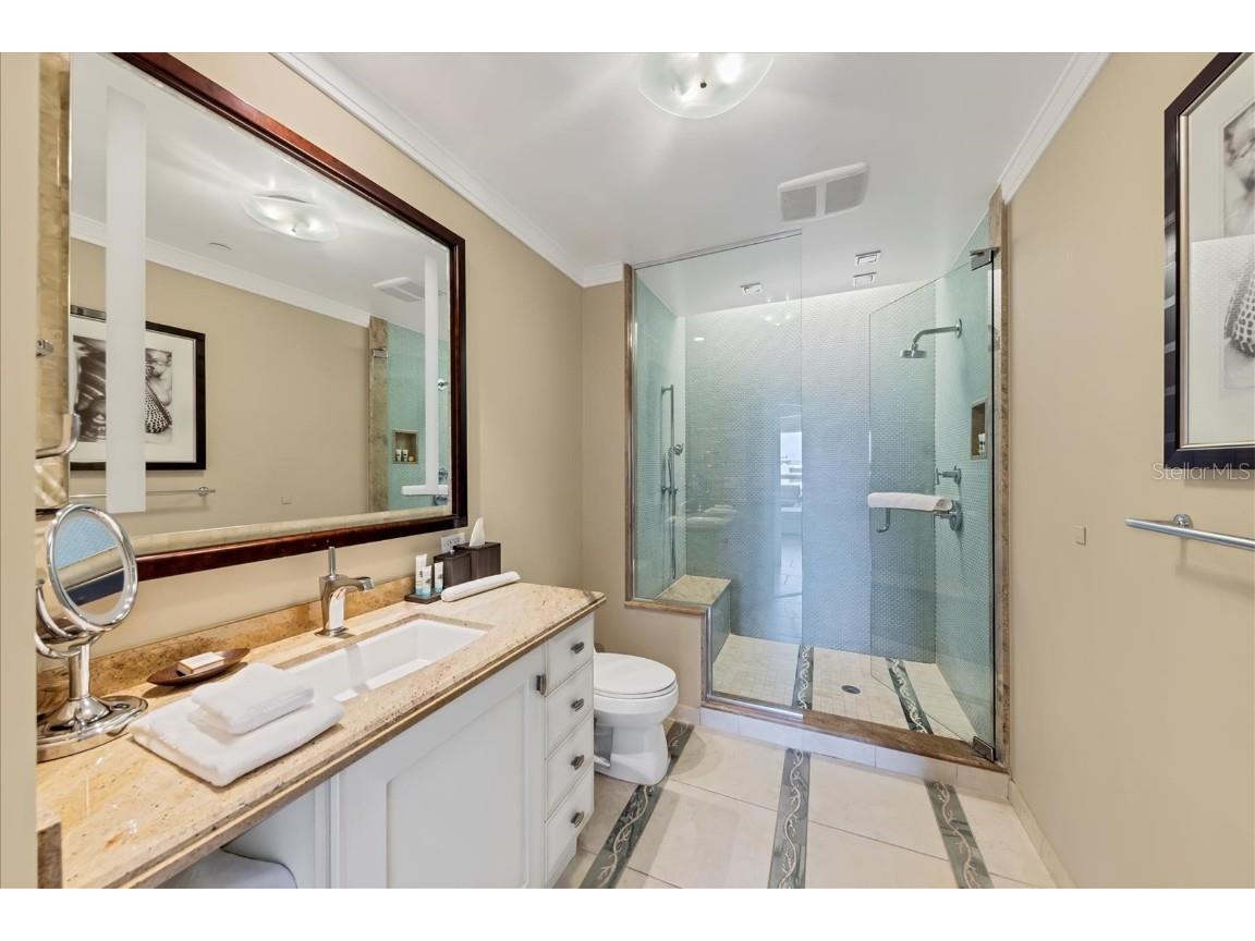 915 Seaside Drive #512 Sarasota FL 34242 A4560673 image15