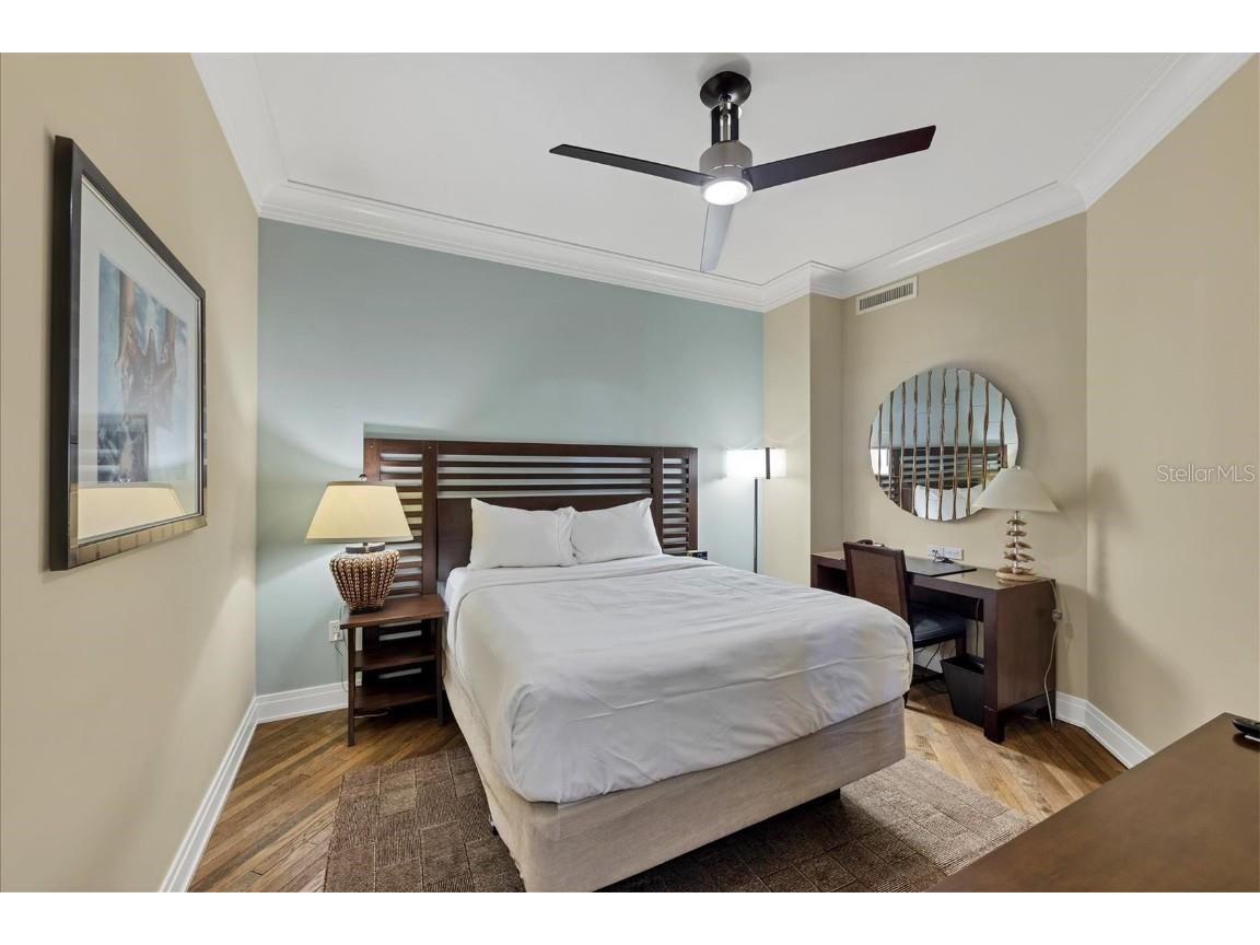 915 Seaside Drive #512 Sarasota FL 34242 A4560673 image16