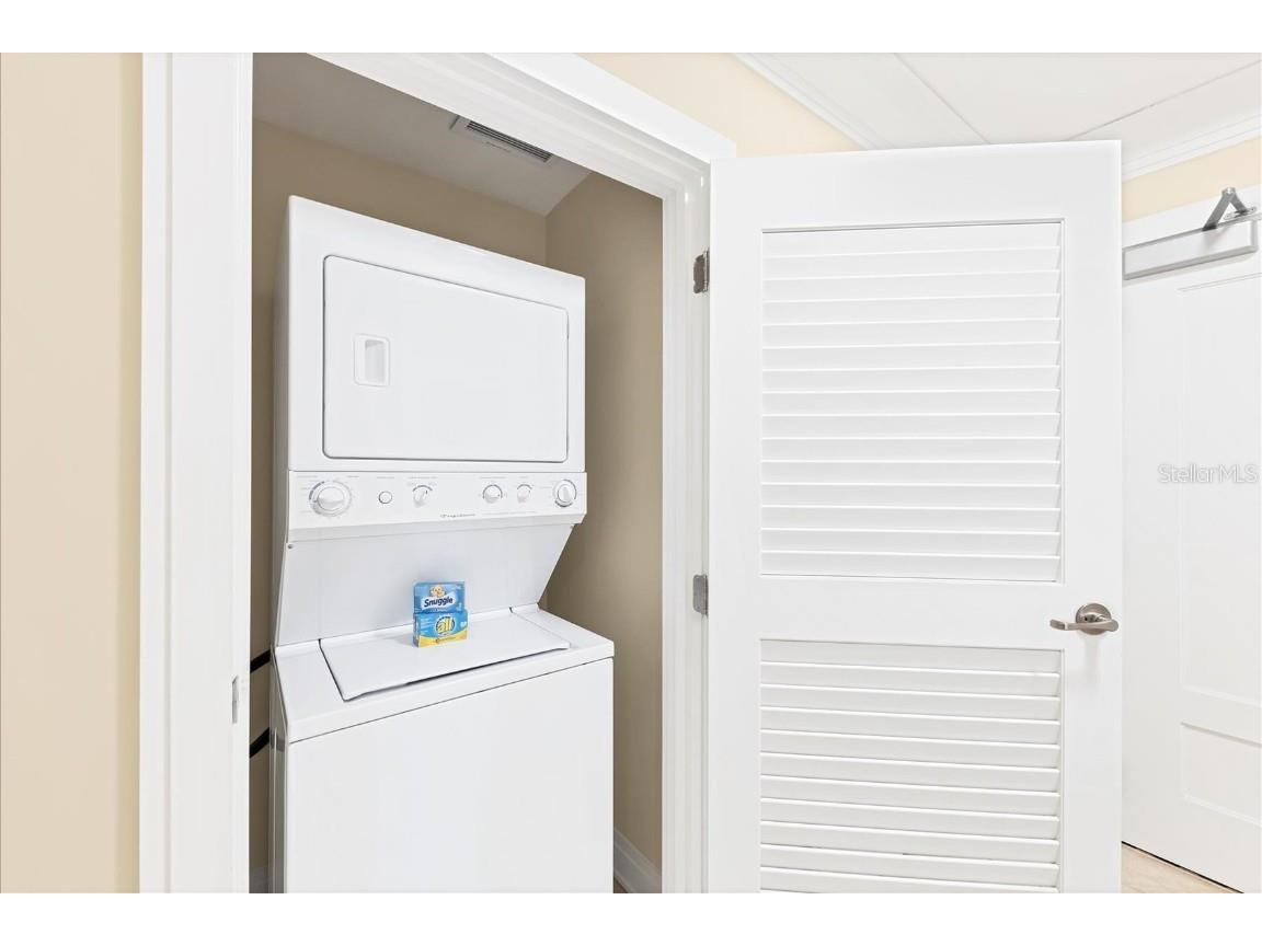 915 Seaside Drive #512 Sarasota FL 34242 A4560673 image30