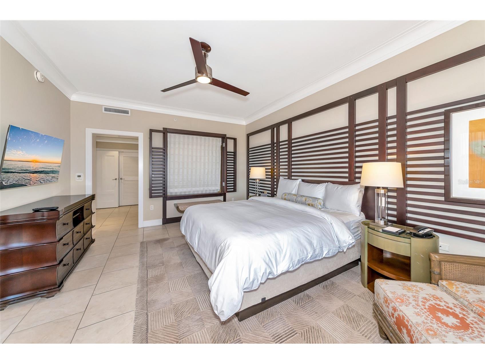 915 Seaside Drive #604 Sarasota FL 34242 - GULF OF MEXICO A4633988 image34