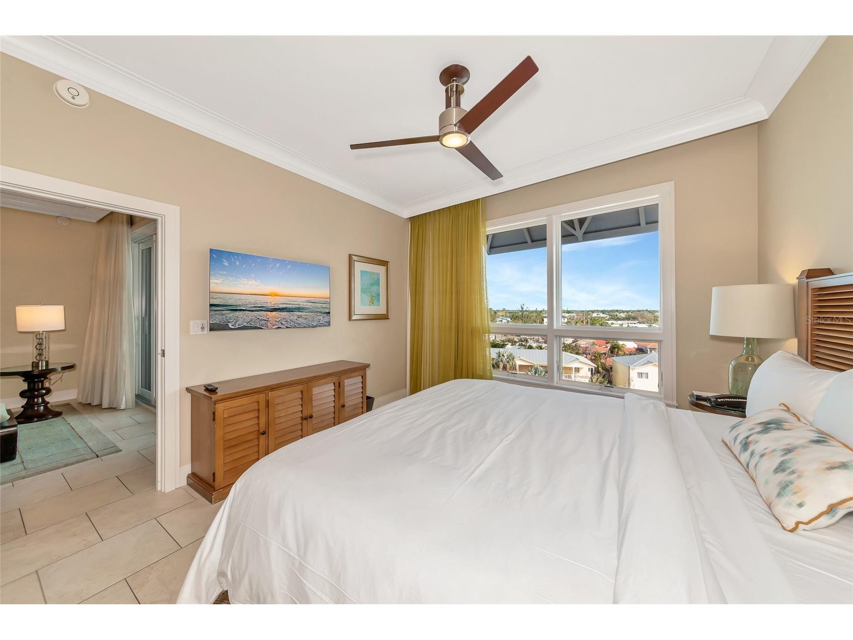 915 Seaside Drive #604 Sarasota FL 34242 - GULF OF MEXICO A4633988 image41