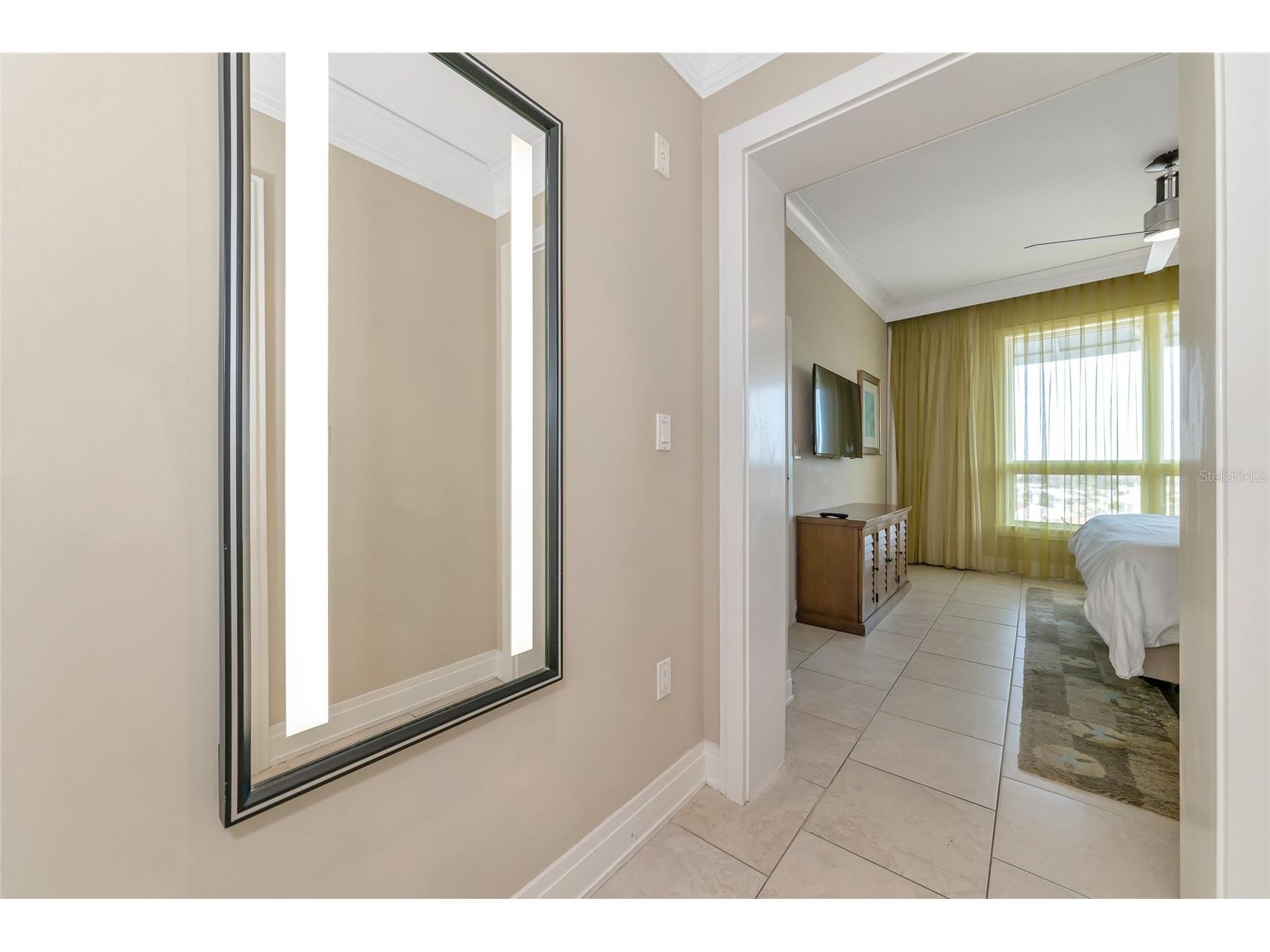 915 Seaside Drive #604 Sarasota FL 34242 - GULF OF MEXICO A4633988 image46