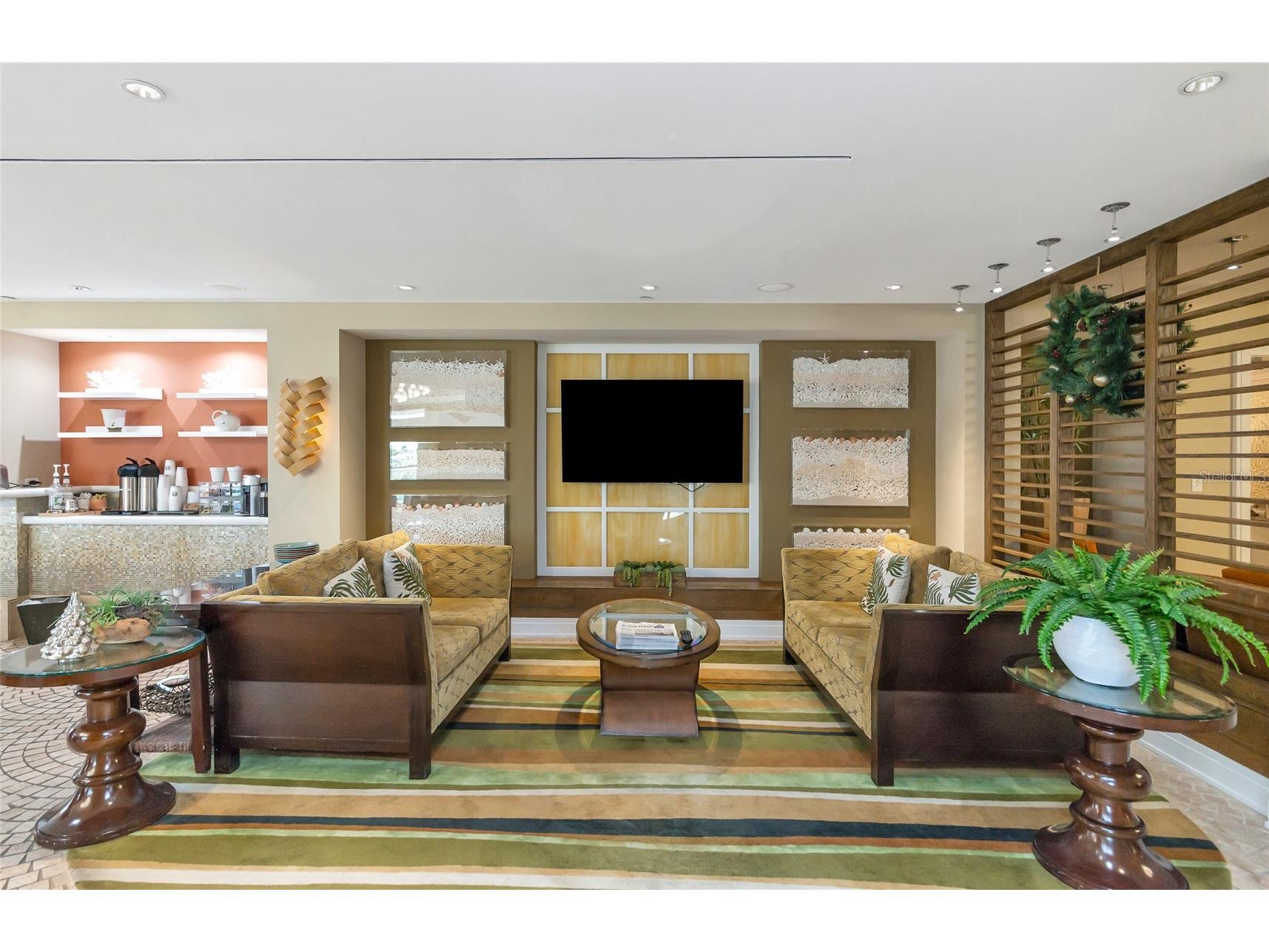 915 Seaside Drive #604 Sarasota FL 34242 - GULF OF MEXICO A4633988 image55