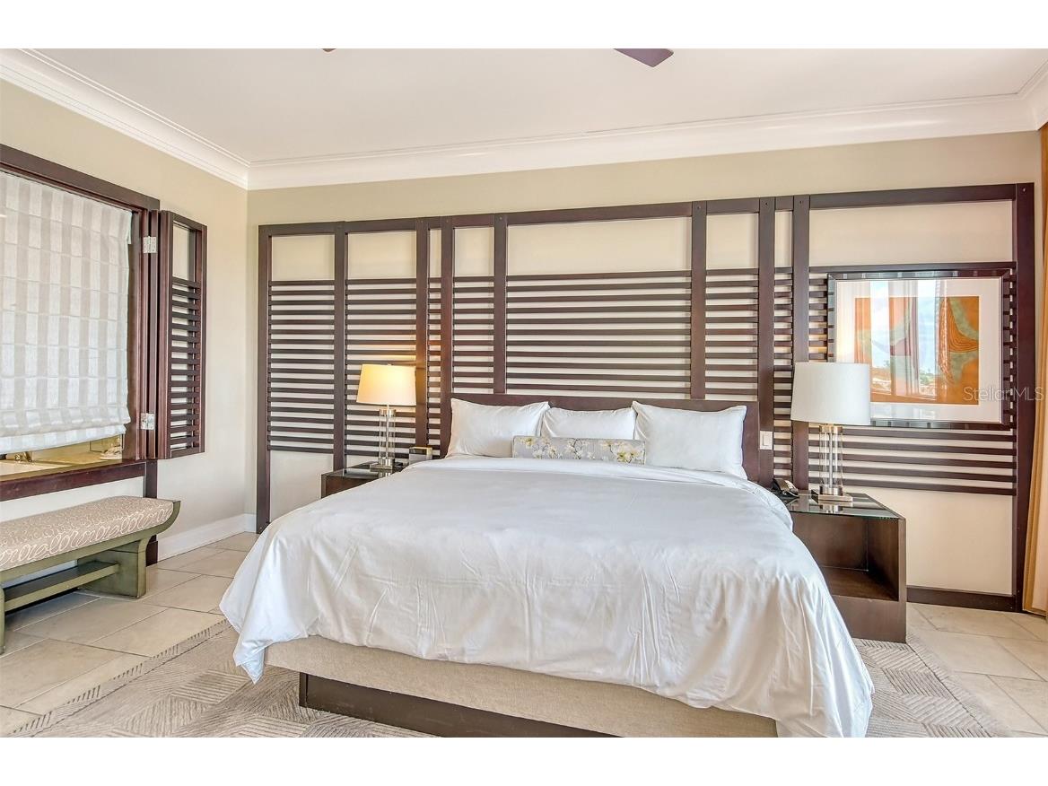 915 Seaside Drive #606 WEEKS 12-13 Sarasota FL 34242 - GULF OF MEXICO A4668668 image20