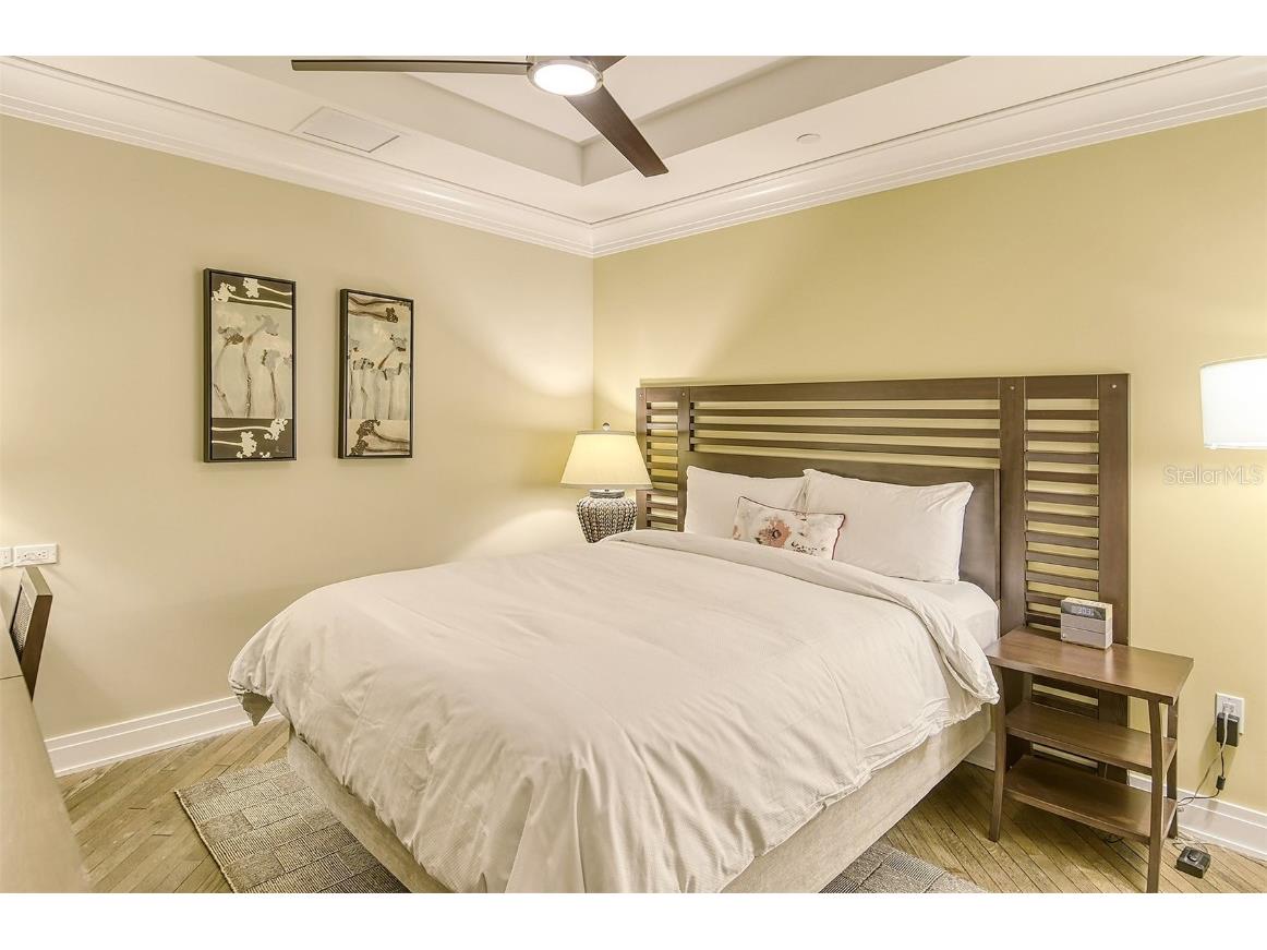 915 Seaside Drive #606 WEEKS 12-13 Sarasota FL 34242 - GULF OF MEXICO A4668668 image29