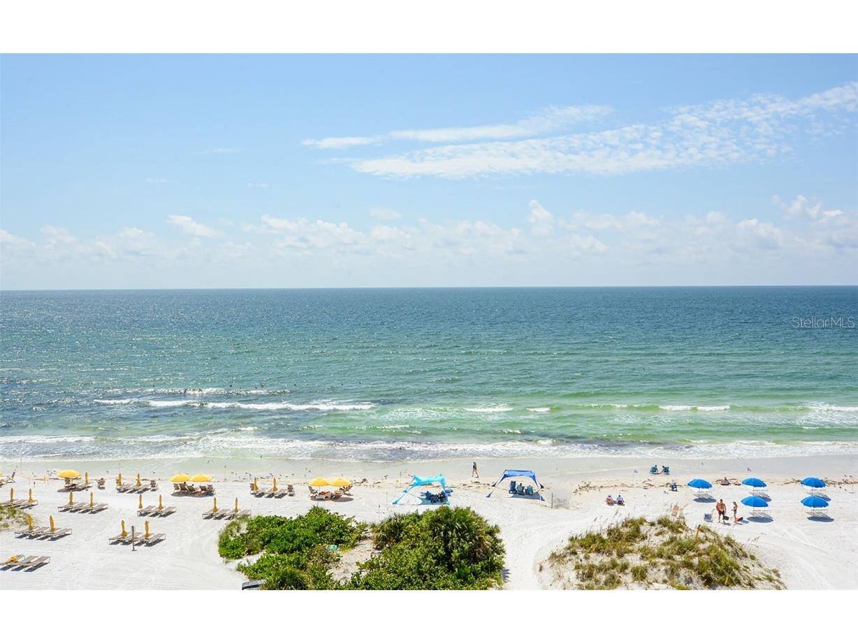 915 Seaside Drive #613 WEEKS 32-33 Sarasota FL 34242 - GULF OF MEXICO A4645738 image1