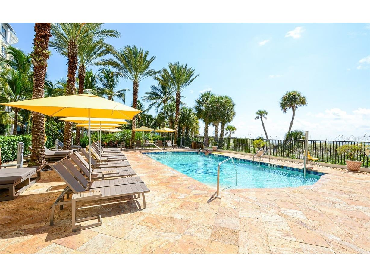 915 Seaside Drive #613 WEEKS 32-33 Sarasota FL 34242 - GULF OF MEXICO A4645738 image25