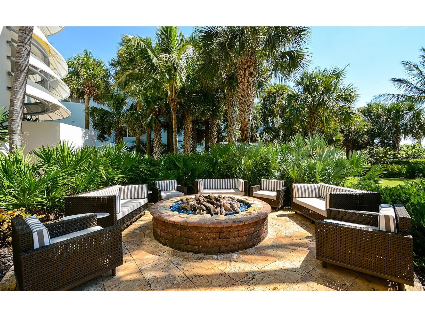 915 Seaside Drive #613 WEEKS 32-33 Sarasota FL 34242 - GULF OF MEXICO A4700052 image31