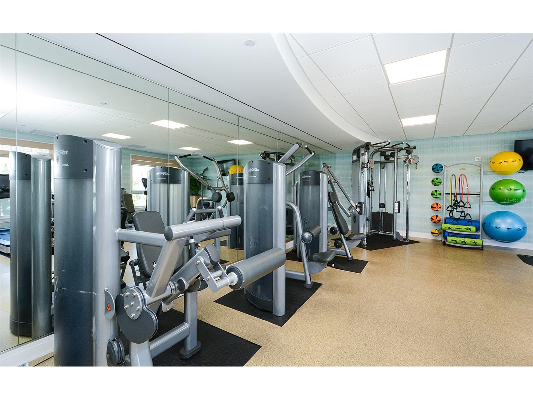 915 Seaside Drive #613 WEEKS 32-33 Sarasota FL 34242 - GULF OF MEXICO A4700052 image33