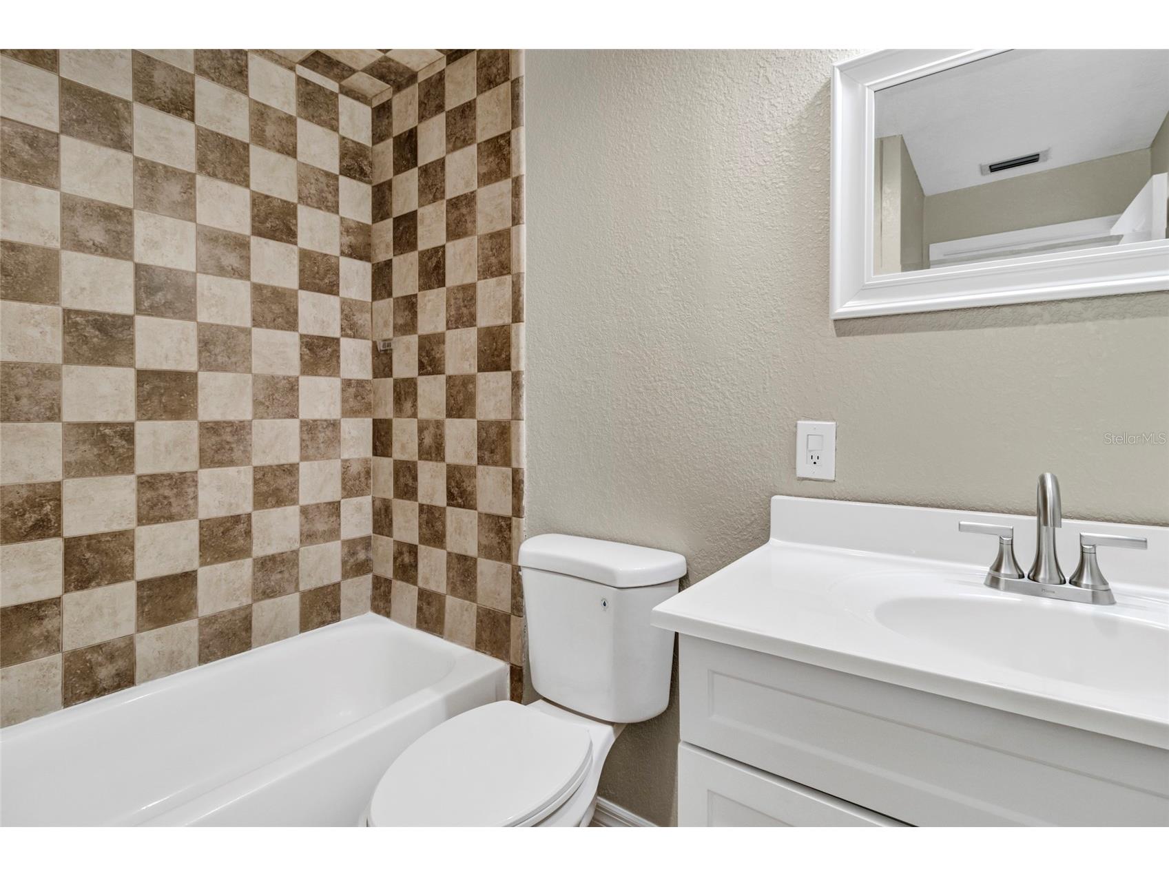 915 Seminole Boulevard Tarpon Springs FL 34689 TB8461709 image18