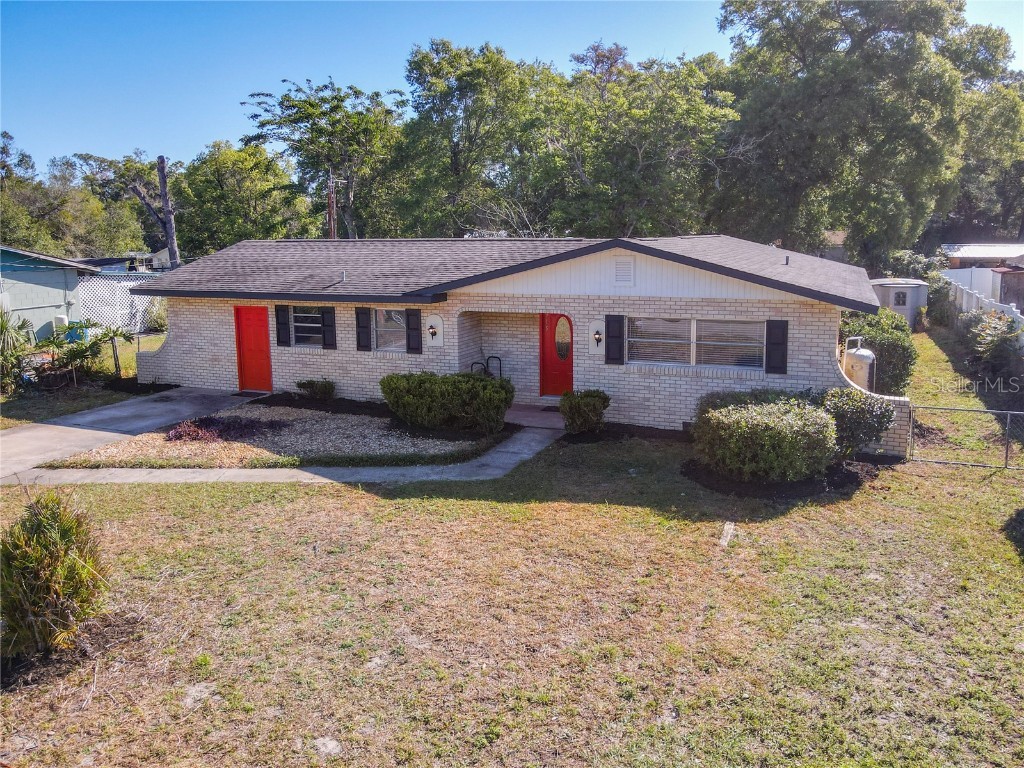 915 Spanish Lane Deland FL 32720 S5082476 image1