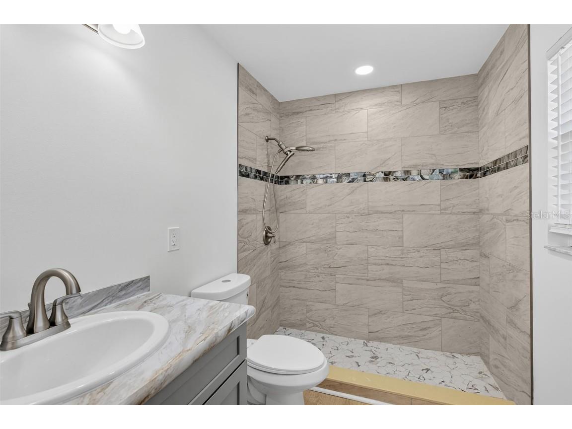 915 Suncrest Lane Englewood FL 34223 - LEMON BAY A4664610 image28