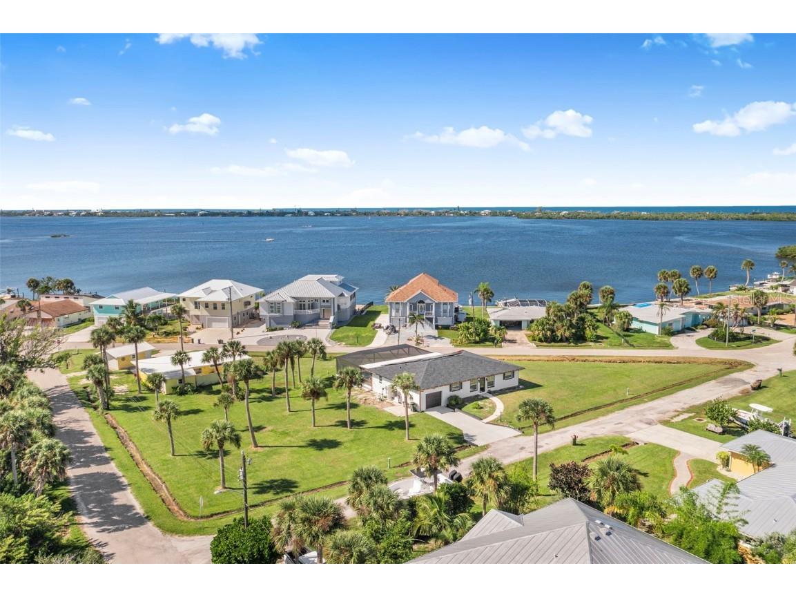 915 Suncrest Lane Englewood FL 34223 - LEMON BAY A4664610 image7