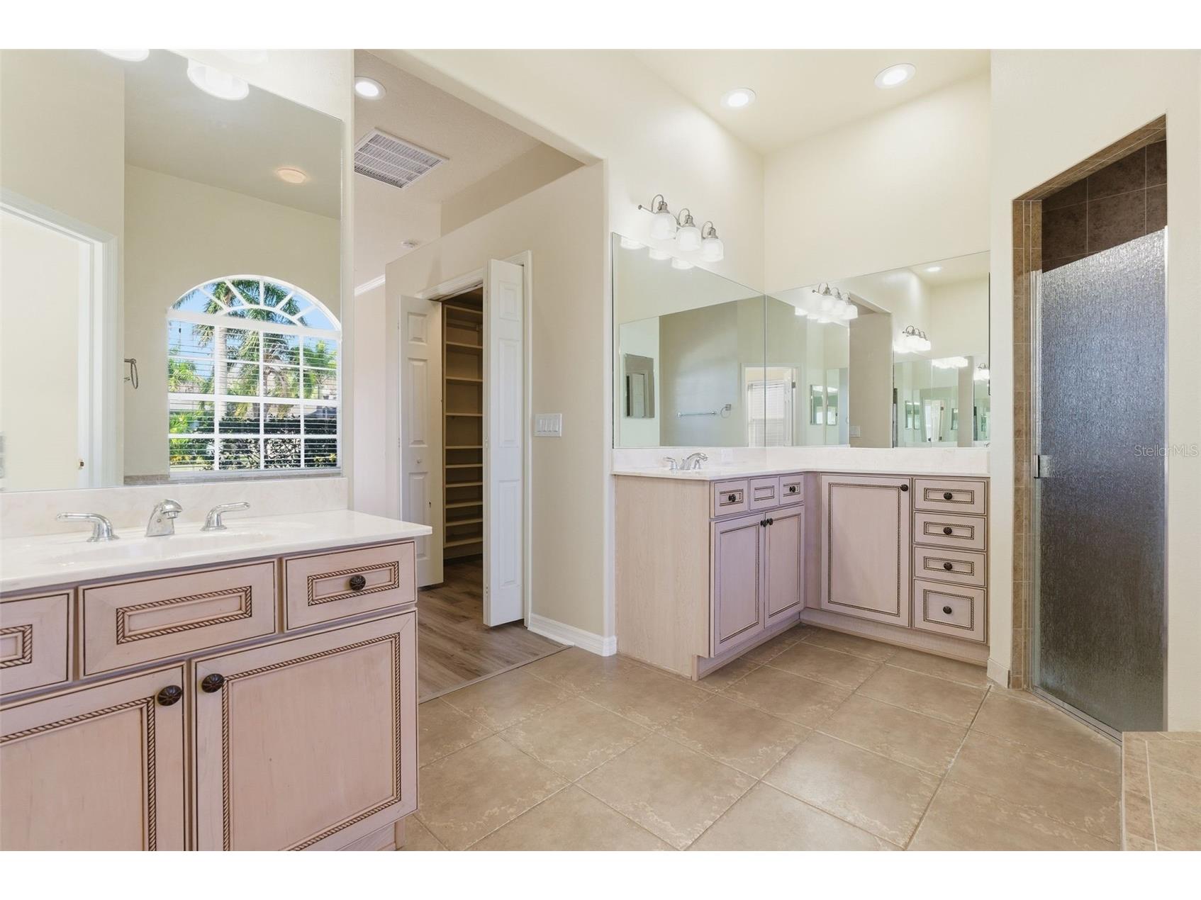 915 Vista Verde Lane Ruskin FL 33573 TB8473475 image20