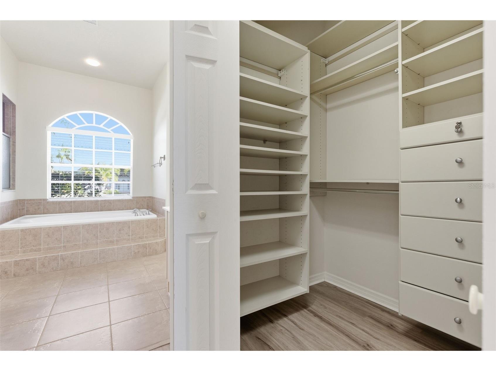 915 Vista Verde Lane Ruskin FL 33573 TB8473475 image21